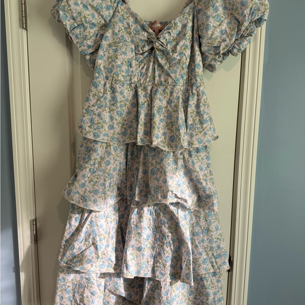 Show me your MuMu Floral Tiered Ruffle Midi Dress in Light Blue and Cream